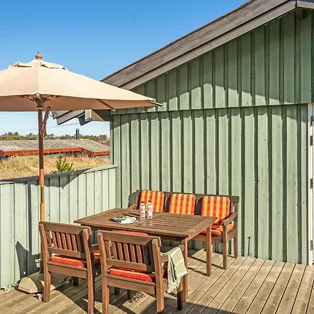 Beautiful In With Wifi And 3 Bedrooms Ferienhaus